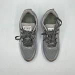 Nike women's walking shoes, model 68855 (1)