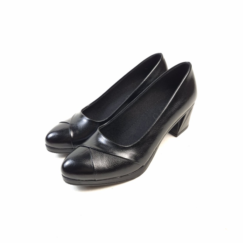 کفش چرم زنانه پاشنه دار